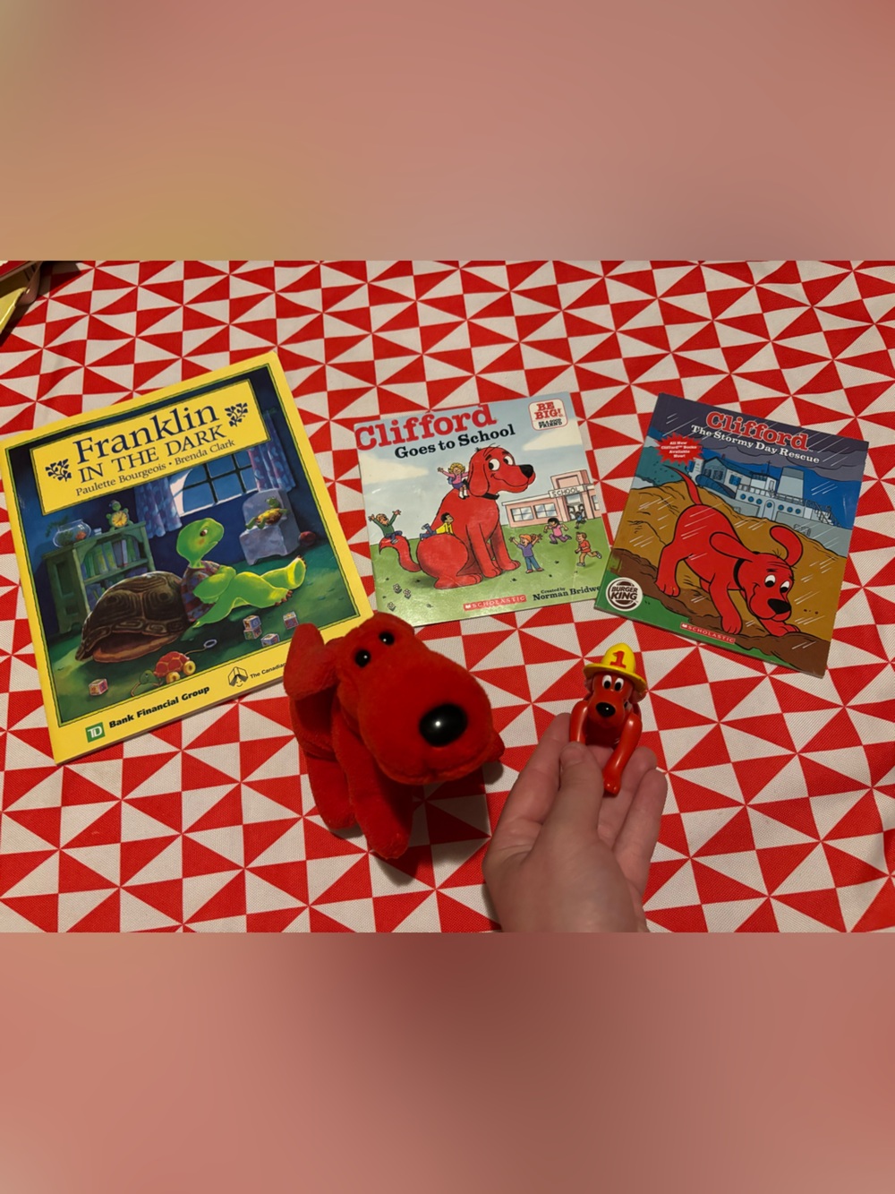 Clifford and Franklin books with plush and figure